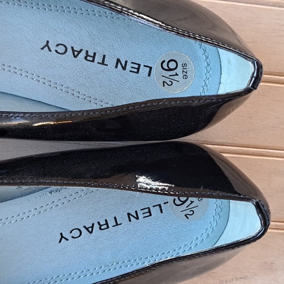 Ellen Tracy Candace Patent Leather Dressy  Classy Quality Elagant Nuetral Flats - Picture 5 of 11